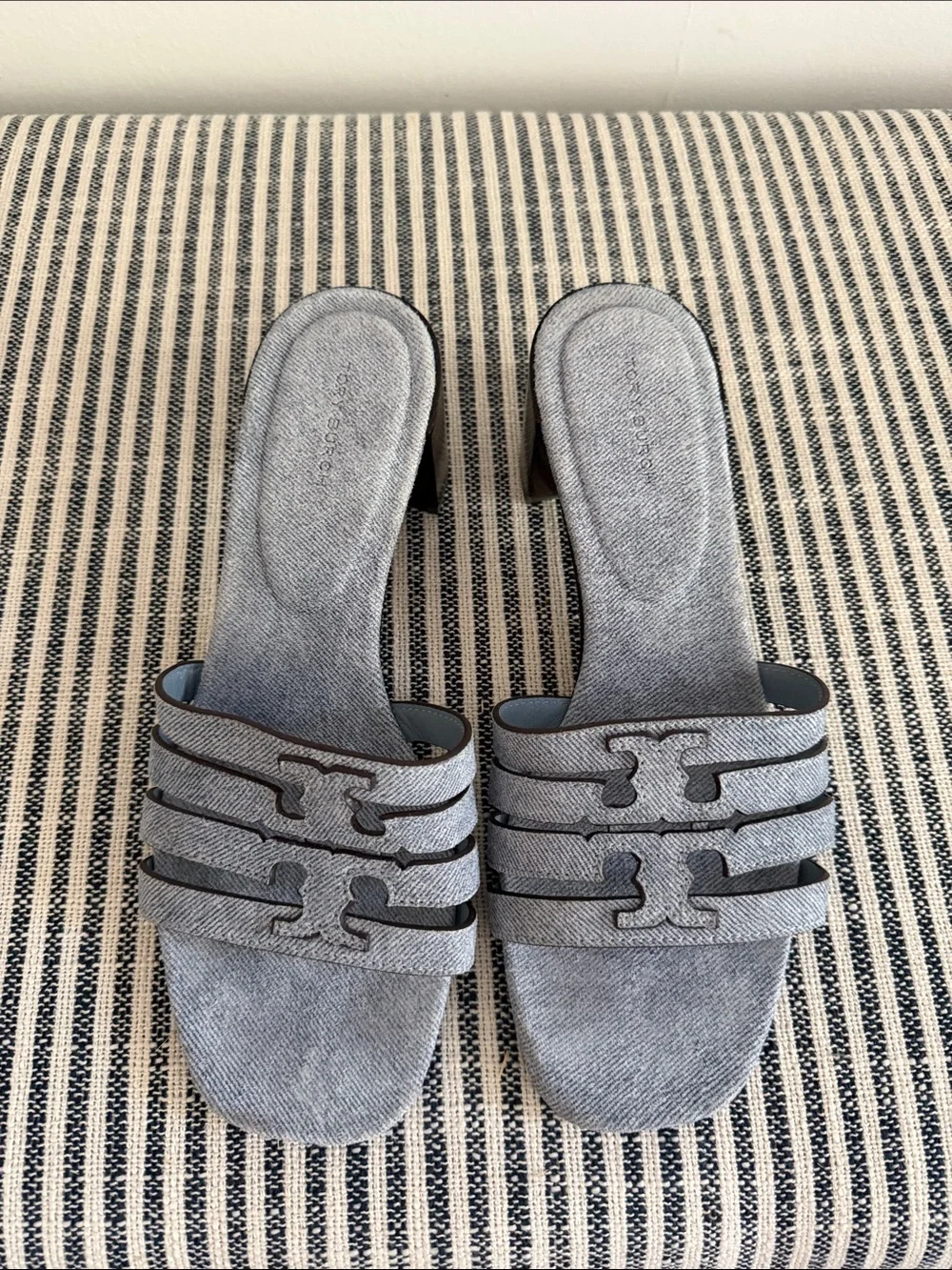 Tory Burch chic gray